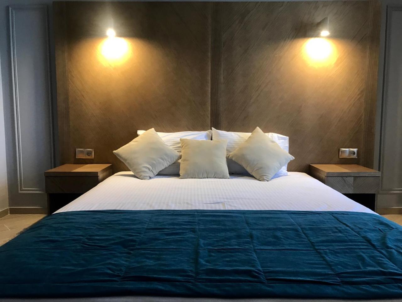 Boomerang Boutique Hotel Odessa Exteriör bild