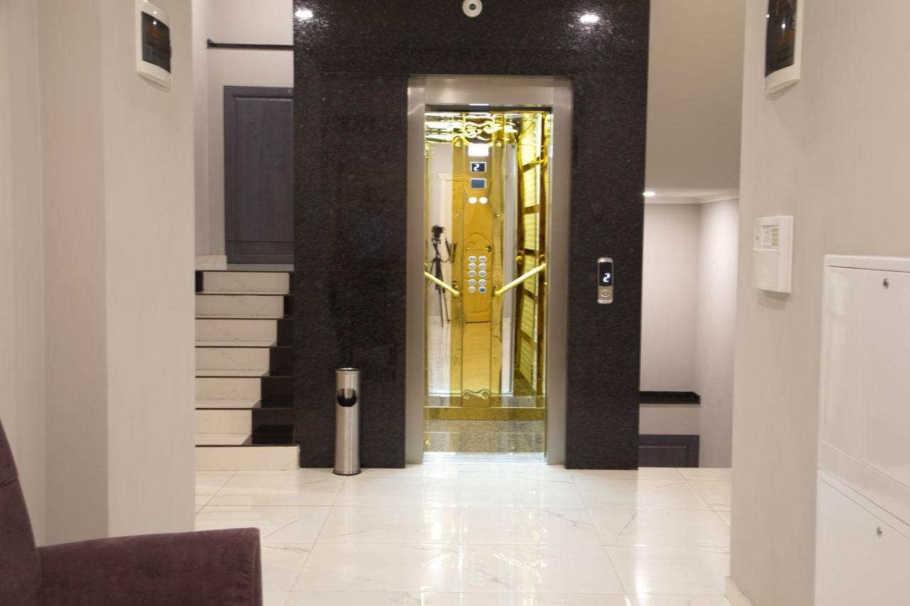 Boomerang Boutique Hotel Odessa Exteriör bild