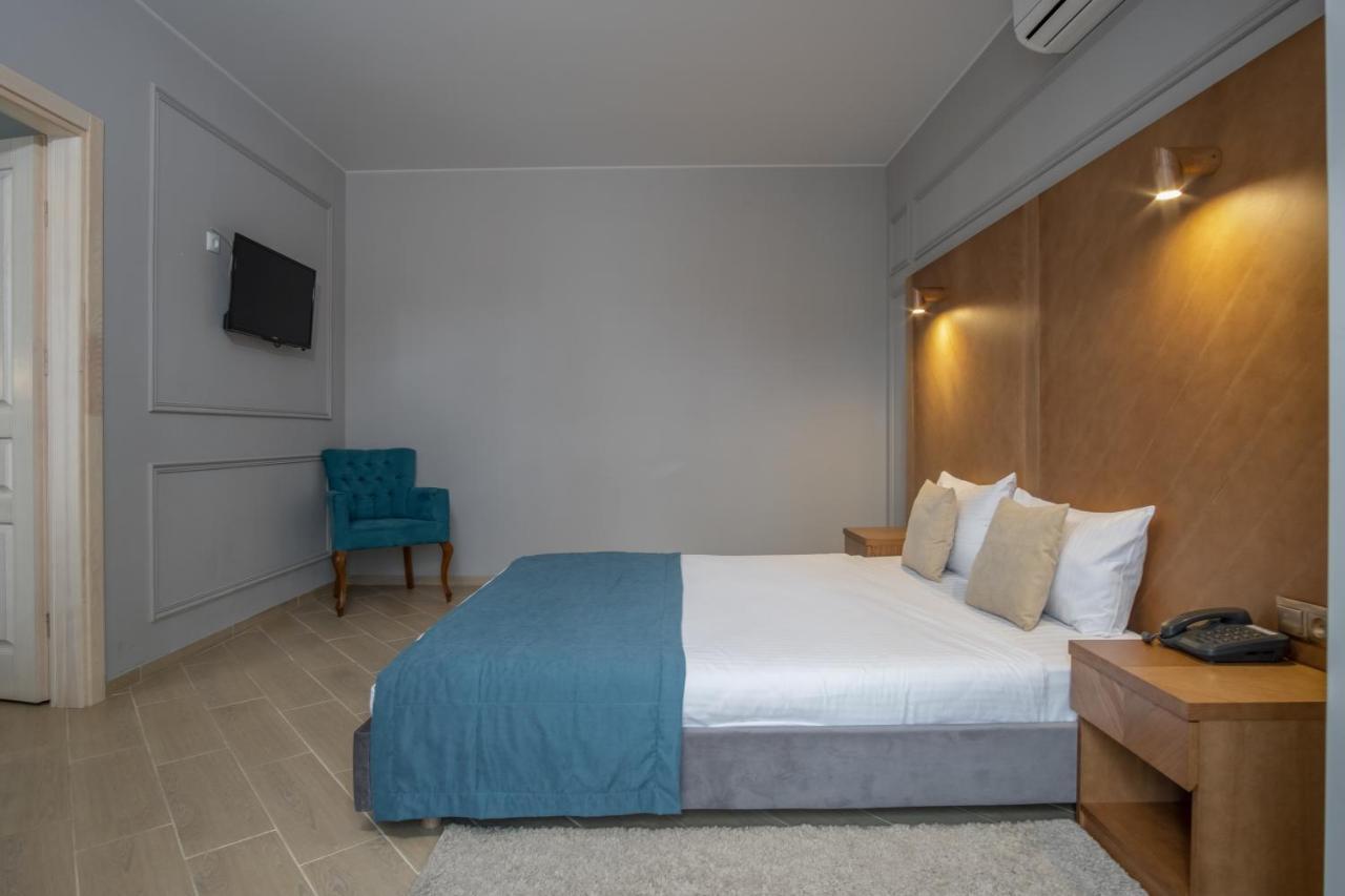 Boomerang Boutique Hotel Odessa Exteriör bild