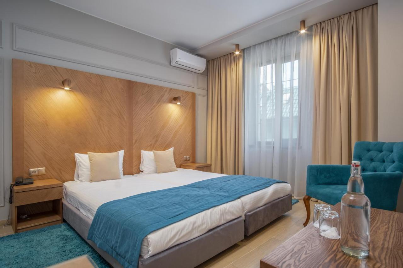 Boomerang Boutique Hotel Odessa Exteriör bild