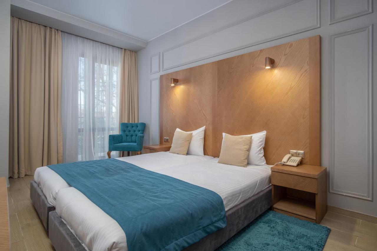 Boomerang Boutique Hotel Odessa Exteriör bild