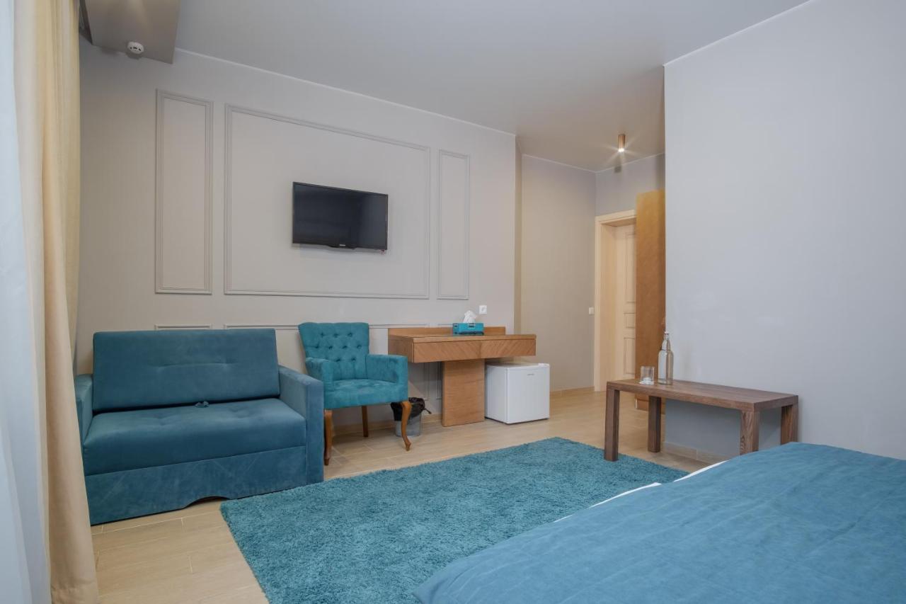 Boomerang Boutique Hotel Odessa Exteriör bild